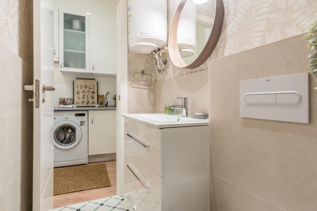Cozy 1Bd 1Bth - Anton Martin Apartment Madrid Bagian luar foto