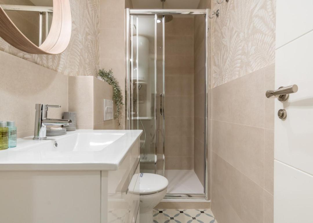 Cozy 1Bd 1Bth - Anton Martin Apartment Madrid Bagian luar foto