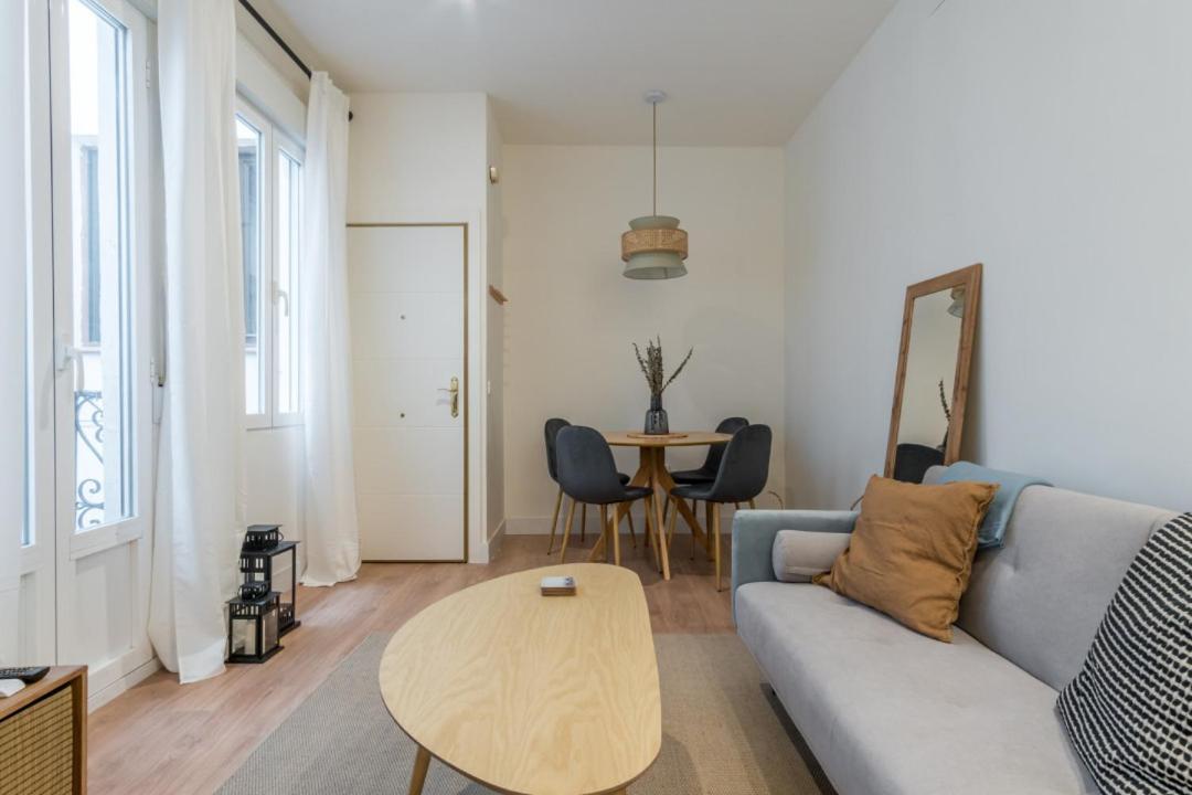 Cozy 1Bd 1Bth - Anton Martin Apartment Madrid Bagian luar foto
